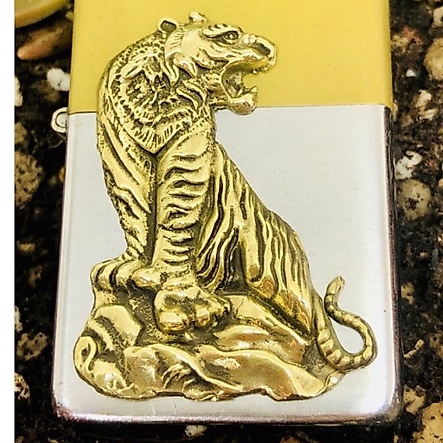 Emblem Cọp dán zippo