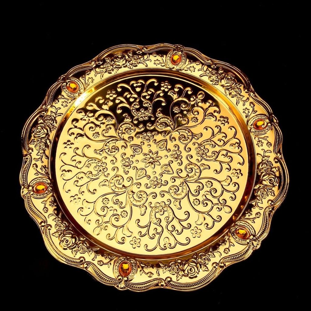 高档金属盘托盘具壶八套装杯杯子复古结婚欧式摆礼品High-grade metal plate tray pot eight sets of cups20251027