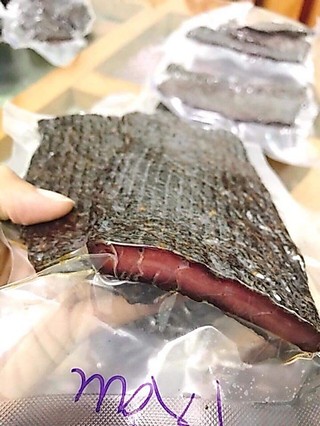 Thịt Trâu Gác Bếp 500g (Tặng Chẳm Chéo Ướt)
