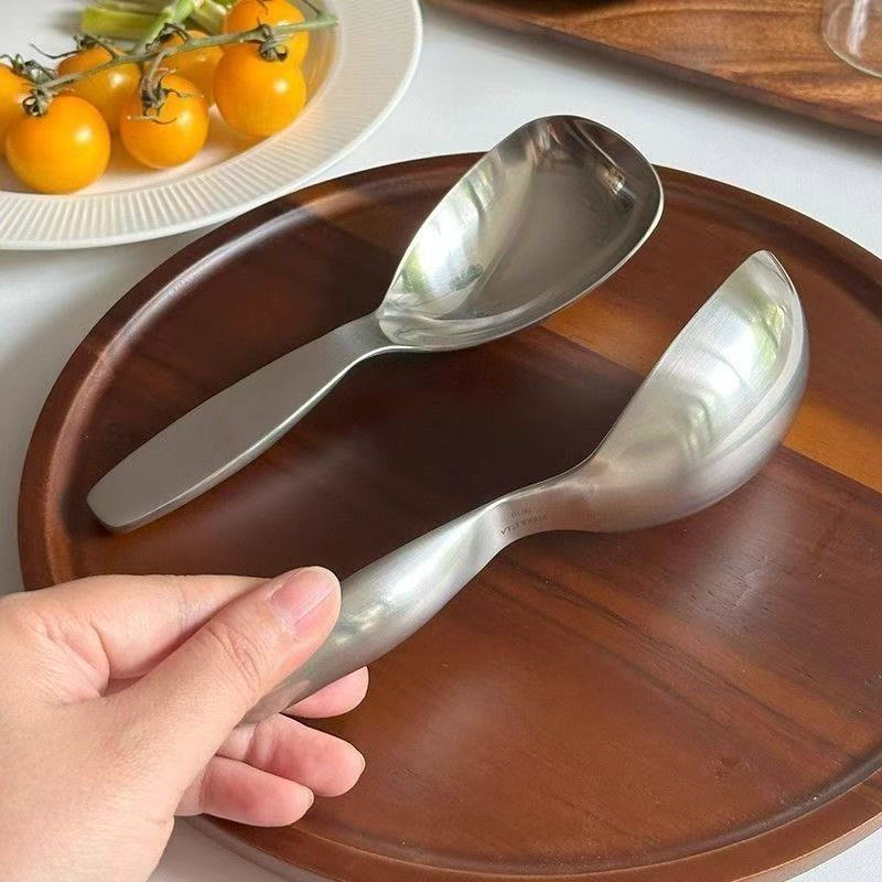 New handle soup spoon10y Stainless steel spoon for eating, suitable for eating porridge and dry food
