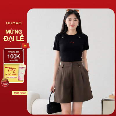 [SALE] Áo thun nữ GUMAC form ôm xẻ kiểu đính nơ thêu chữ vải mịn mát tôn dáng  LATE1112