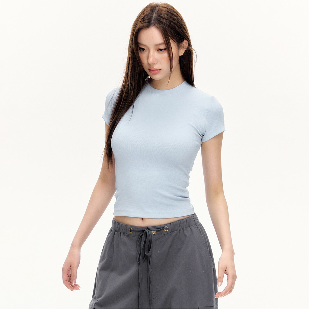 Áo Thun Nữ Baby Tee Dáng Ôm Cổ Tròn Chất Thun Co Giãn Nhiều Màu By ChaBon CB01 | BigBuy360 - bigbuy360.vn