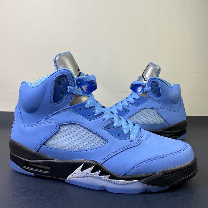 Giày bóng rổ 3da6 AJ5 Air Jordan 5 UNC wzqw