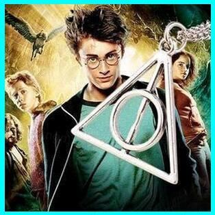 HK1 Harry Potter Luna Bảo bối Tử thần Vòng cổ tam giác xoay được, mặt dây chuyền tròn, vòng cổ cổ cổ