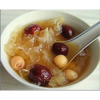 Hạt Sen Huế Khô Loại Thơm Bở 100g (không tẩy trắng) - giúp ngủ ngon, nấu chè, nấu sữa, ăn dặm cho bé