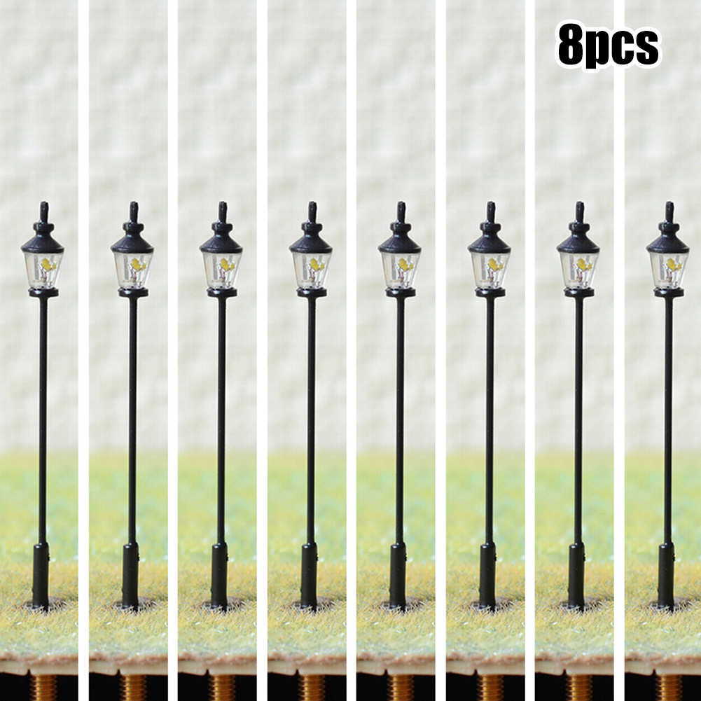Railroad Light Model OO/HO Scale Path Lamp Post Platform Train 8pcs/Set