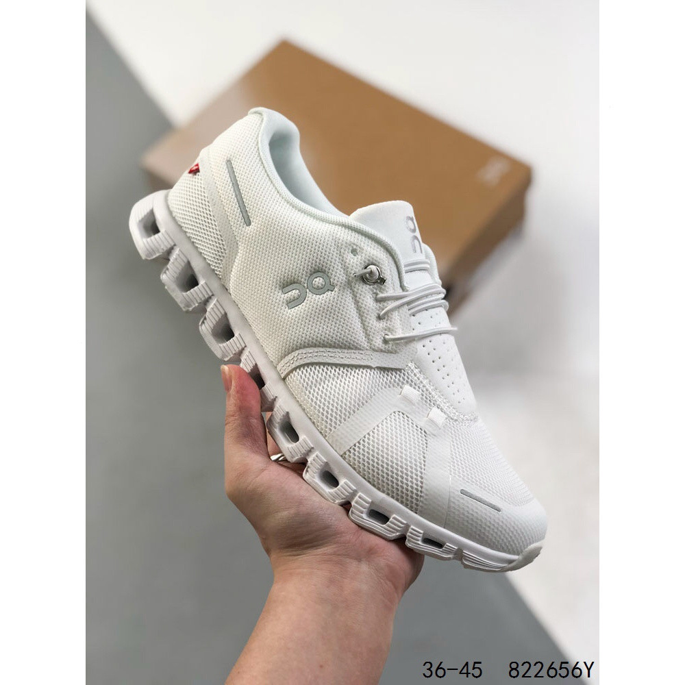 Giày chạy bộ Cloud x 3 On Cloud Low-Top B9CX