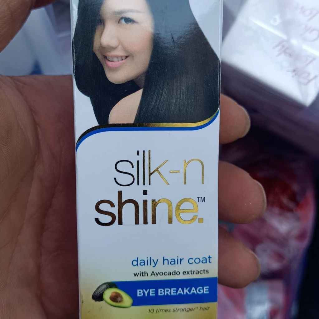 Myanmar improves frizz and nourishes hair shine Hair oil benefits10y New tea oil essence imported fo