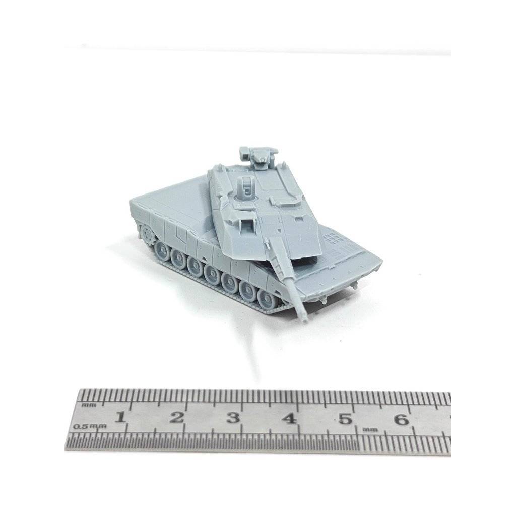 Tỉ lệ 1 / 144 KF51 "Panther" Main Battle Tank Light Chữa In Model MS0C