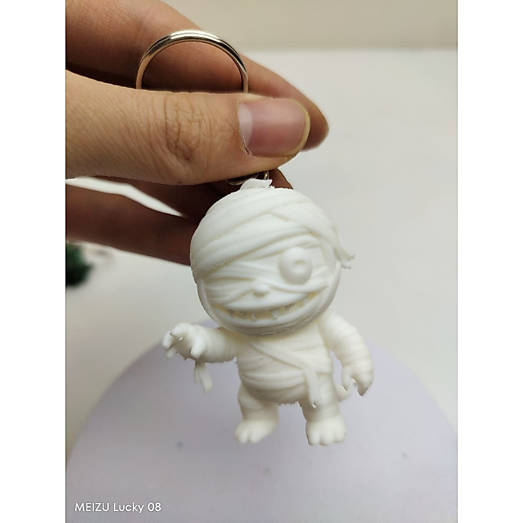 Xác ướp đáng yêu với bùa may mắn