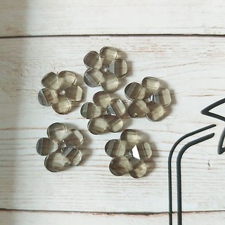 Đá hoa mai trang trí ,size 1cm (100 hoa)