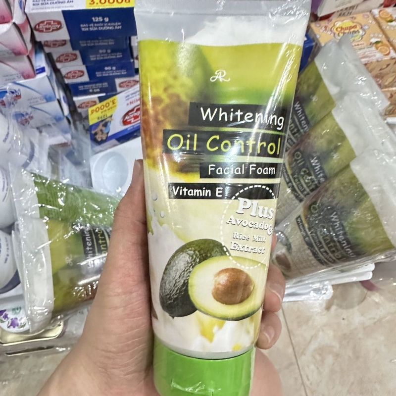 Sữa Rửa Mặt Việt Nam Old Brand Bơ 210g Fresh Love He Beautiful 9.8.1