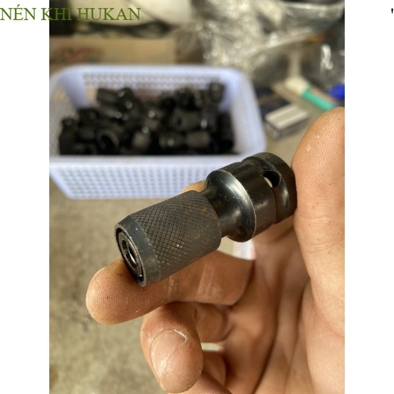 Đầu chuyển chân bulong ra chân vít . Nén Khí HUKAN
