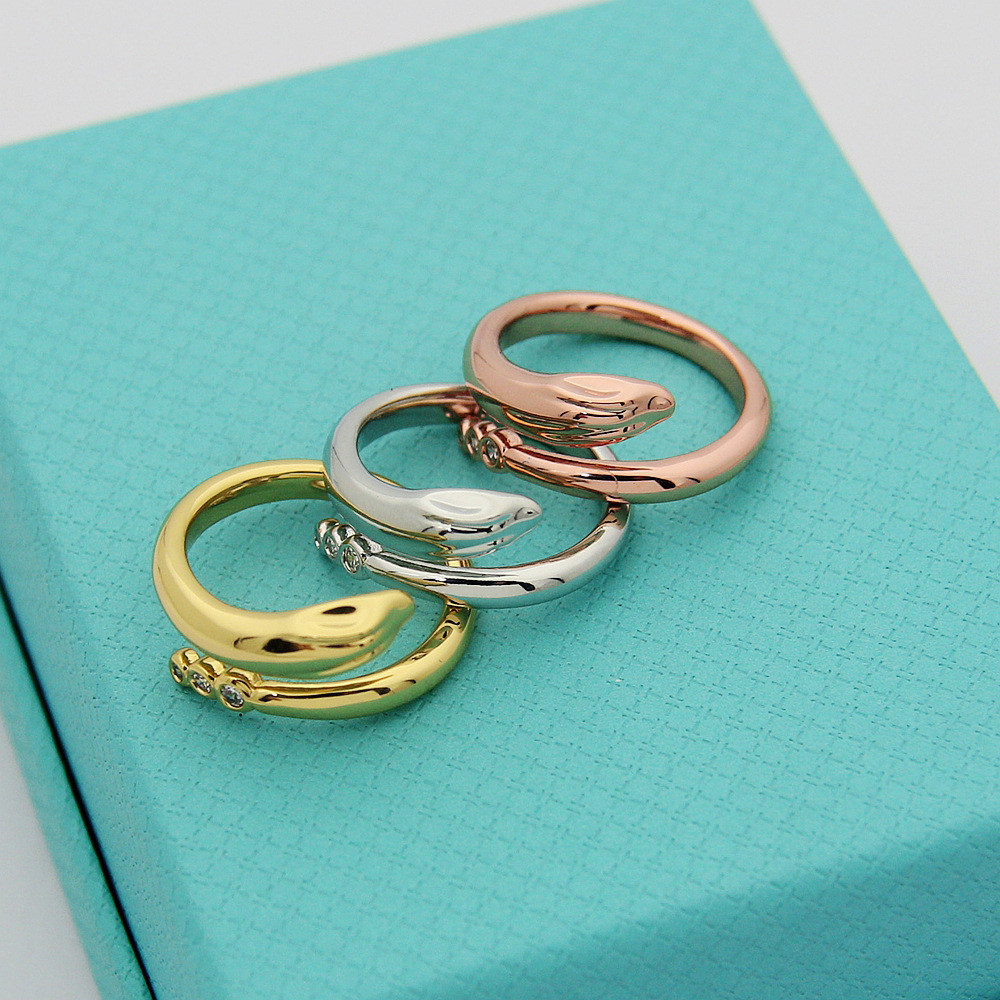 QCVK Drill t Open-ended diamond ring with snake motif for couples snake Letters t Three Snake Heads