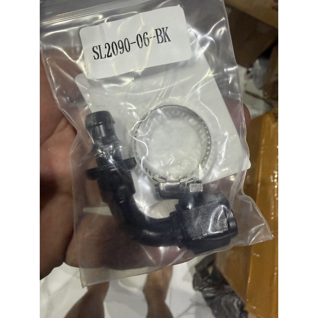 AN6 90 DEGREE TO 10MM PUSH TRÊN HOSE ĐEN