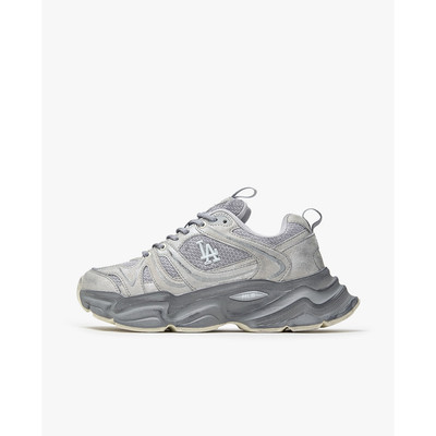 MLB - Giày sneakers unisex cổ thấp Champ Chunky Vintage_3ASHCC25N-07SIS