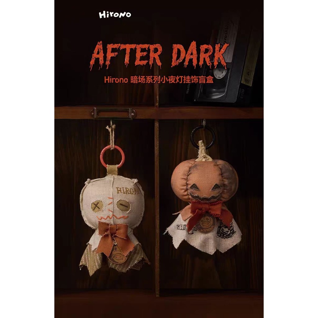 Hirono After Dark Series Nightlight Mặt dây chuyền Búp bê dễ thương