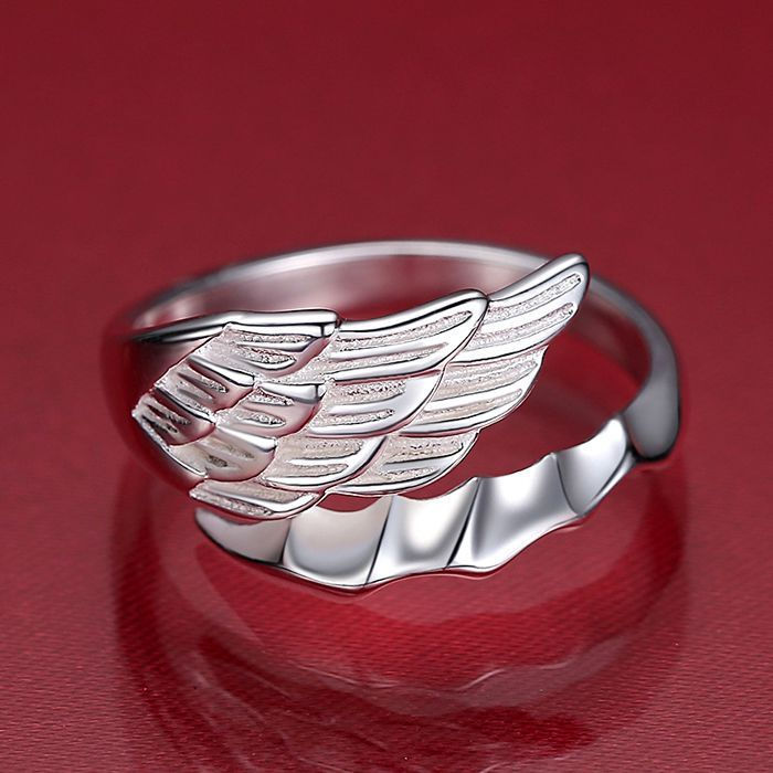 A couple's domineering silver rings are in stock for single women999Ring tb Men10tt Angel-style tren