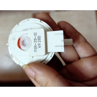 Phao áp lực cảm biến mực nước máy giặt Sharp 2 chân