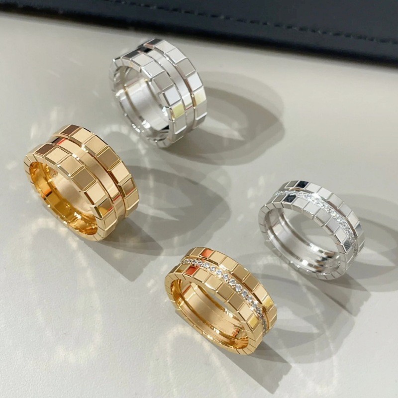 v Gold Wide Band Ice Cube Ring18k Rose gold fashion light luxury square couple rings with diamonds