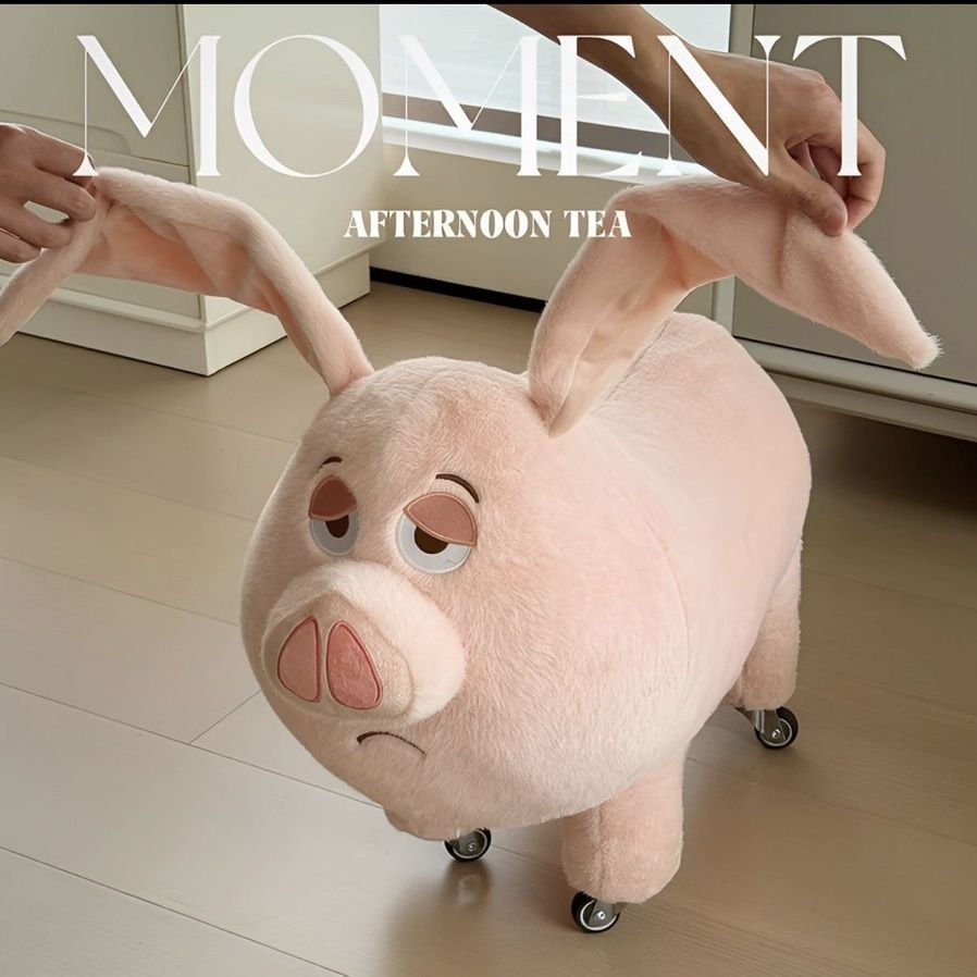 Flying piggy stool for children ch Taiyi Creative Swivel Caster Wheel bb Short stool doll figure in 