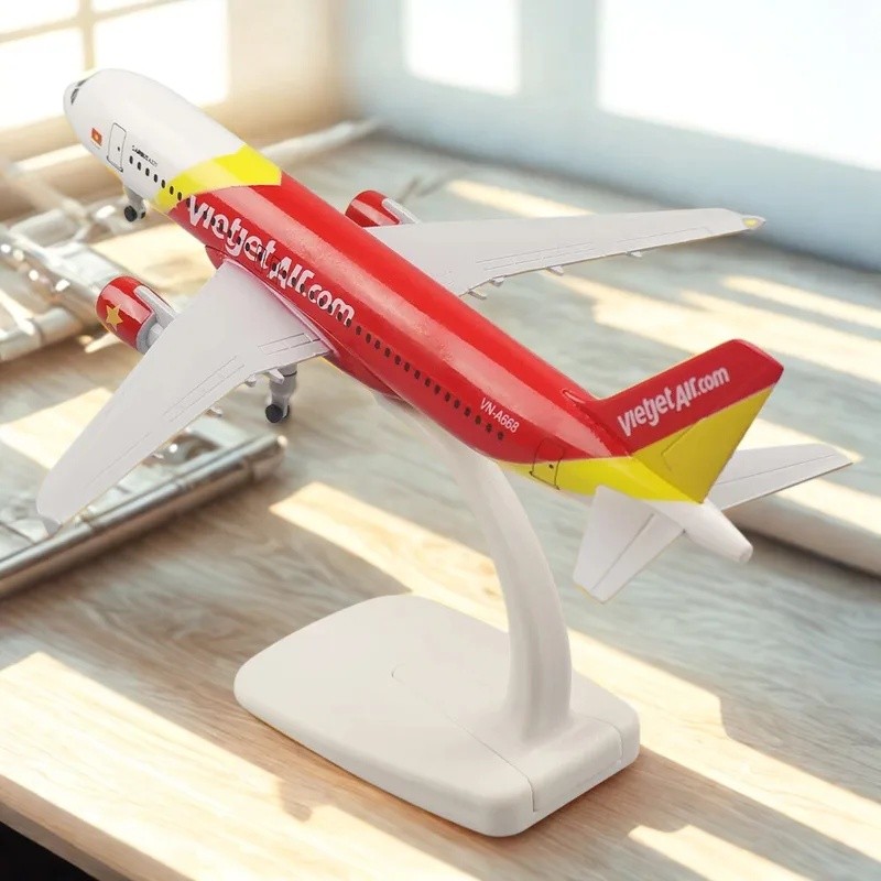 FZ 20cm VietJet Airlines Máy bay Airbus 320 Máy bay mô hình Máy bay Diecast Kim loại tỷ lệ 1 / 400 M