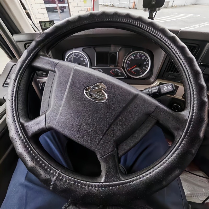 Dongfeng Liu Steam Chenglong L3 L2 M3V H5V / H7 / M7M5 HK H6T7T5H7PRO Vỏ bọc vô lăng