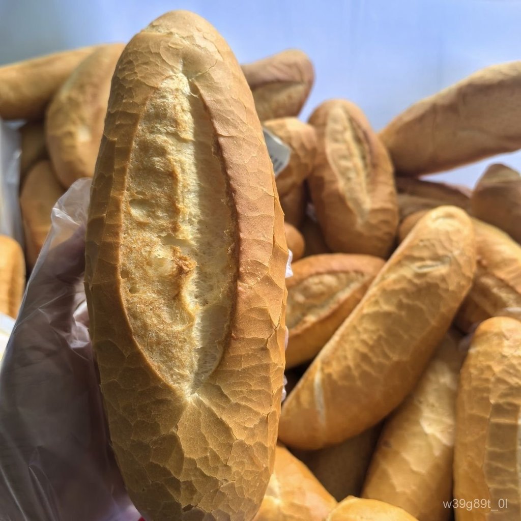 Bánh mì Pháp Banh Mi Vietnam tươi ngon hương vị truyền thống chuẩn vị