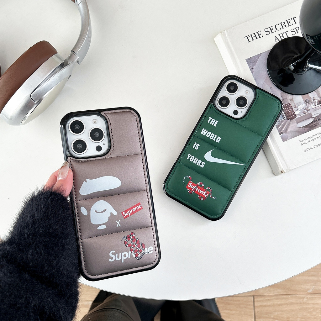 Street Classic BAPE Ape-Man Label Down Jacket Vỏ Điện Thoại Silicon Thích Hợp Cho IPhone 16ProMax 15