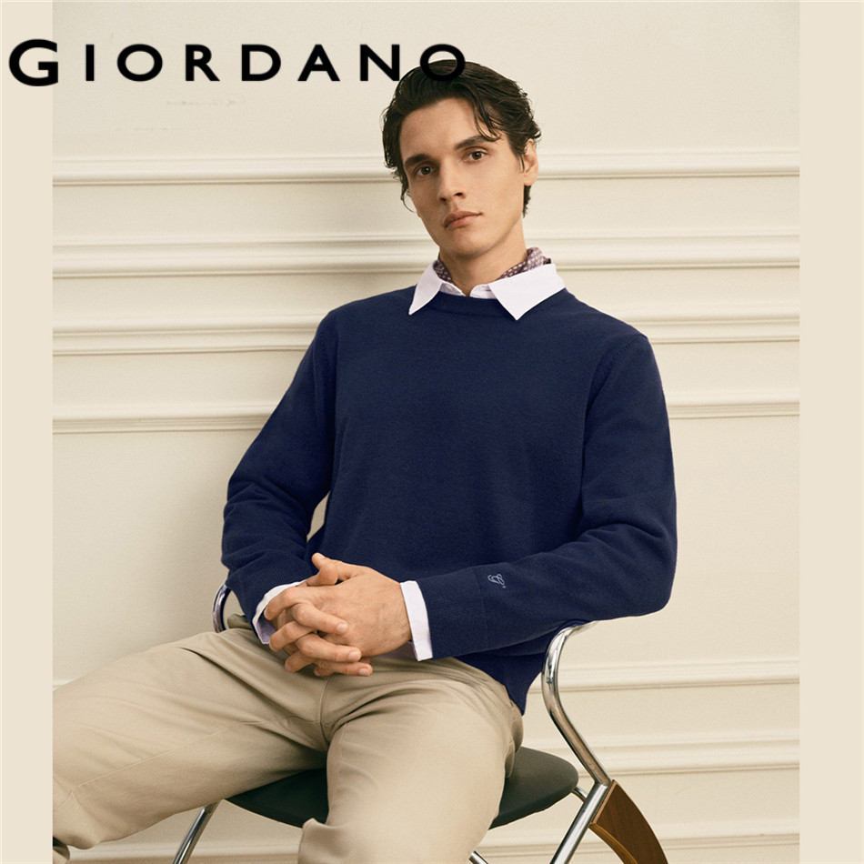 GIORDANO MEN G+ embroidery crewneck sweater 01056802