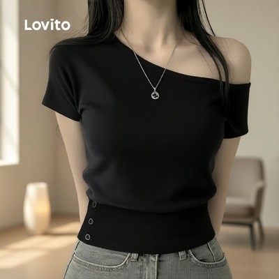 Lovito Phong cách thường ngày Áo thun nữ đen thiết kế lệch vai mùa xuân hè LK2ED060
