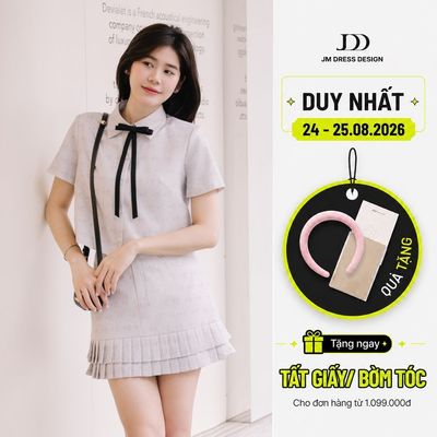 Set Áo croptop cổ đức cách điệu đính nơ in họa tiết 2T06.2502K, Chân váy họa tiết xếp ly 2 tầng 4S06.2502K, Set Monogram