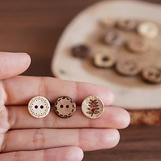 Cúc Gỗ Vintage [Len Lẻn Lèn Len Shop]
