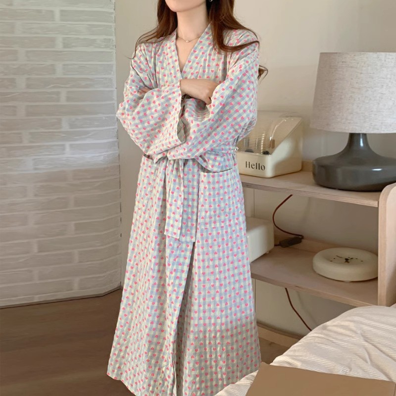 Bộ đồ ngủ đẹp Áo choàng tắm Love Check Loose Mid Length Loungewear _ NG Clothing Store