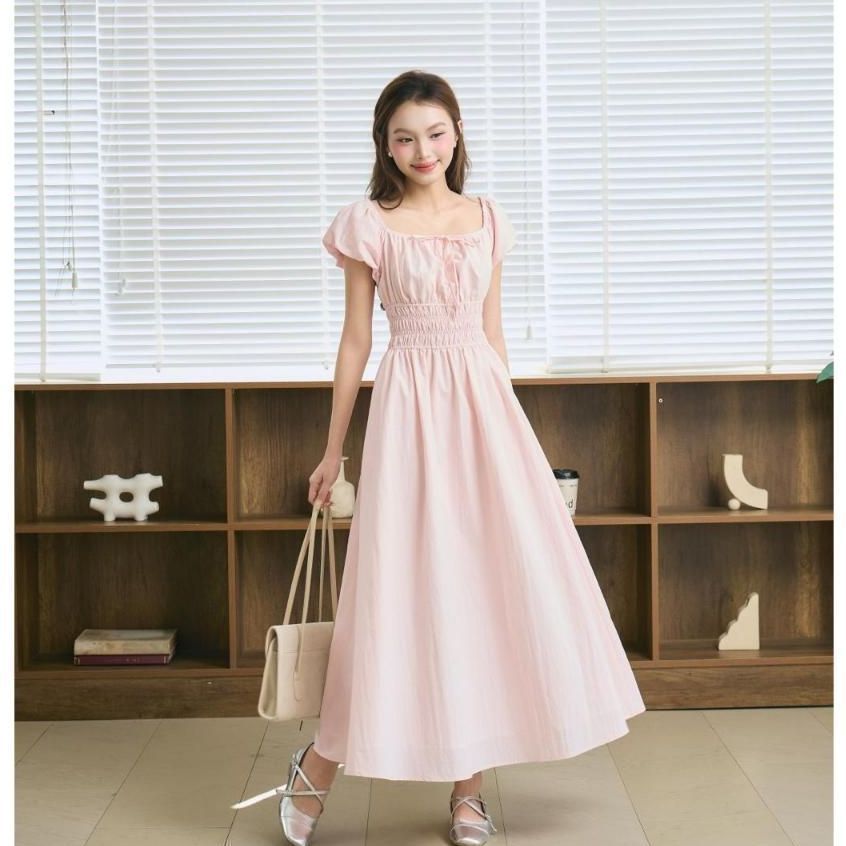 Đầm maxi nữ tay ngắn THE C.I.U, váy chiết eo smock dáng xòe nữ tính dịu dàng – Mamie Dress - MN12