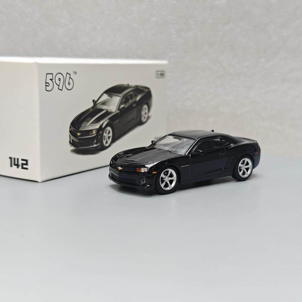 596 1: 64 Camaro-Camaro (Đen) 142 Hợp Kim Xe Mô Hình Quà Tặng
