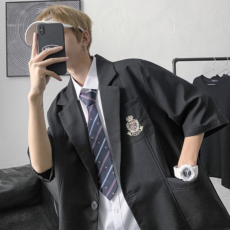 2023 Phong Cách Mới Áo Blazer Ngắn Tay Nam ins Dạo Phố Hợp Thời Trang Đẹp Trai Rời Thường Ngày Mùa H