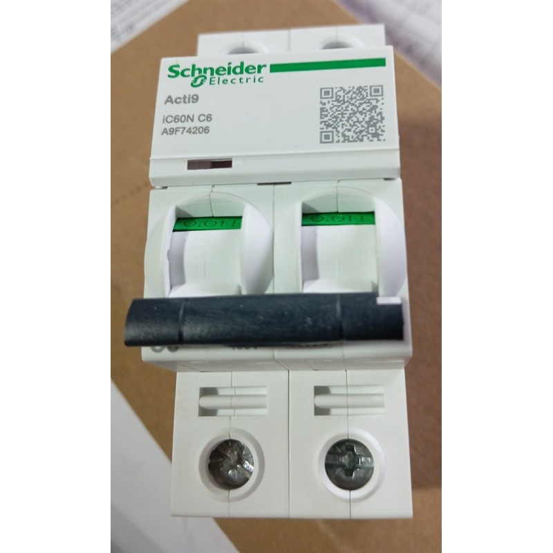 **Aptomat Schneider Electric Acti9 iC60H C6 2P A9F74206 – MCB 2P 6A**
