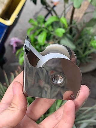 cắt băng dính (phụ kiện mi)