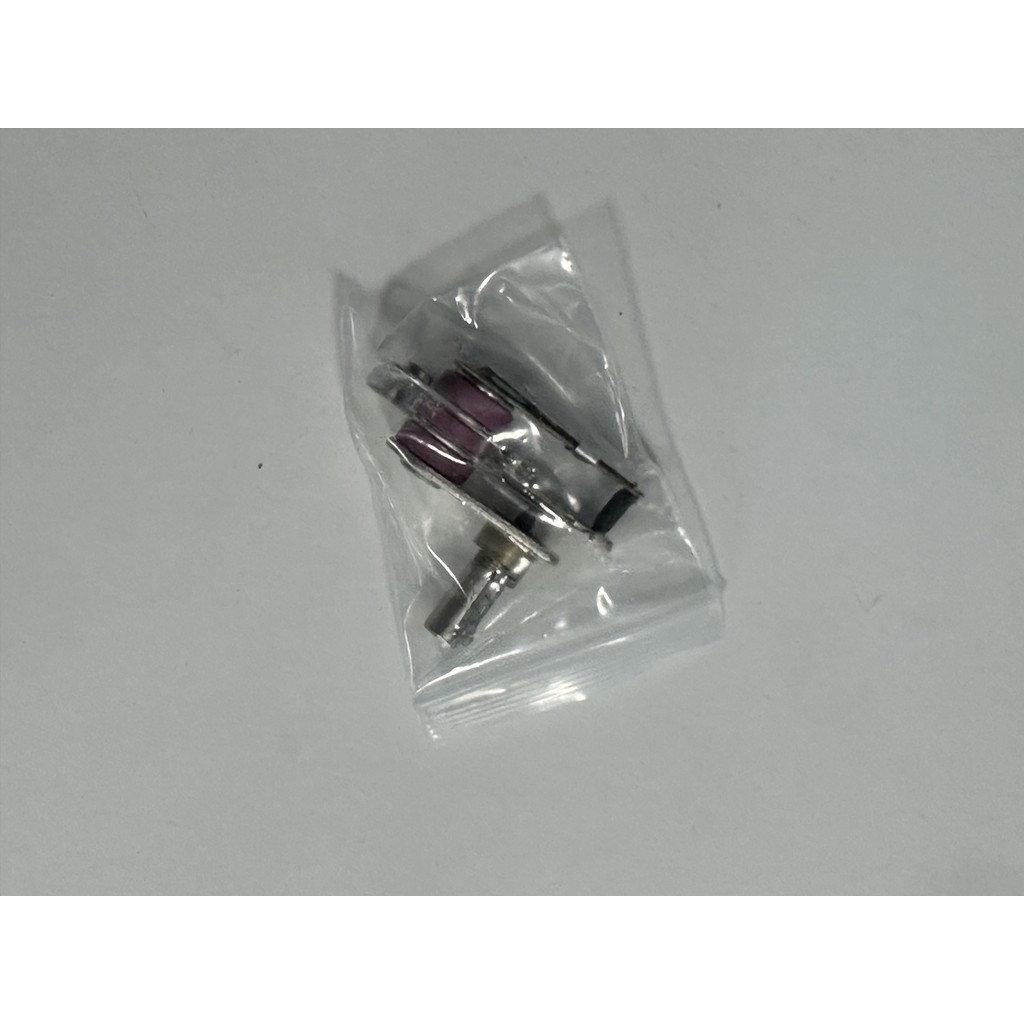 Bình giữ nhiệt sắt Red Heart 126 Iron 1369