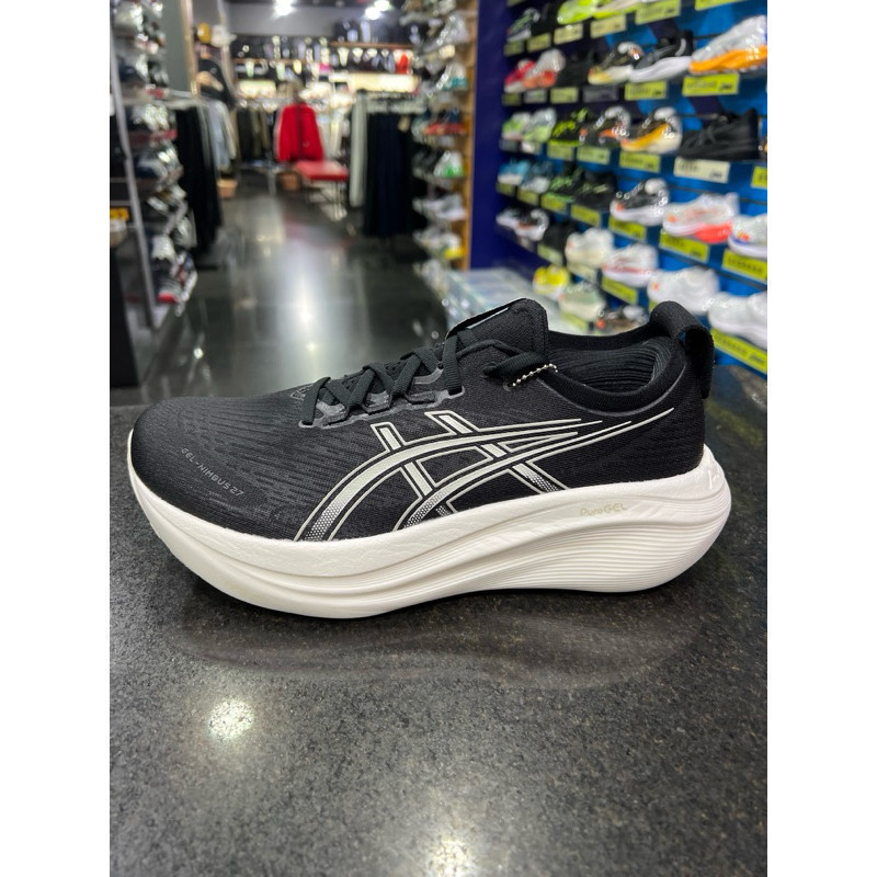 Giày chạy bộ đệm siêu rộng GEL-Nimbus 27 dành cho nam, đen trắng.