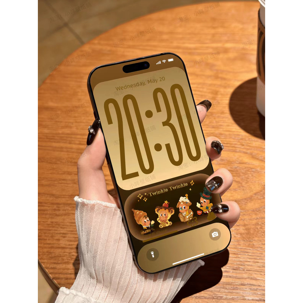 388 | IOS26 Starman Golden Gradient | Giấy dán tường Starman