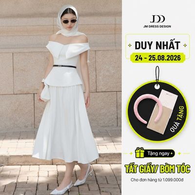 Set áo trễ vai xếp ly 2T31.2506K + chân váy nhún lệch 4L06.2506K. Thanh lịch nữ tính phong cách sang trọng hiện đại JM