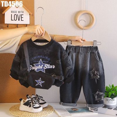 Bộ Bé Trai Dài Tay Áo Sweatshirt In Ngôi Sao Phối Quần Denim Wash Đắp Sao MINTSCLOSET TD4506