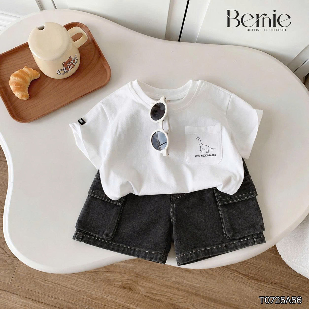 Set bộ tay ngắn áo thun Dino kèm quần short túi hộp Boss cho bé trai 9 tới 28kg BERNIE KID T1025B67Đ