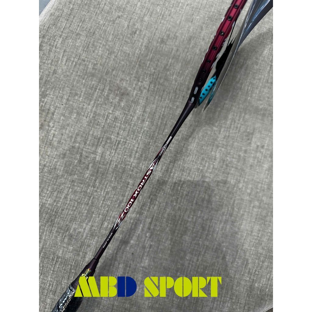 MBD  Khung Vợt cầu lông Yonex Astrox 100zz Kurenai 4U Chính hãng, vợt chưa gồm cước