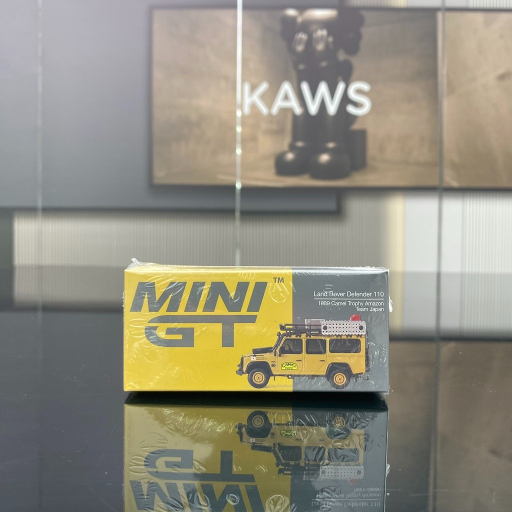 MINIGT 1: 64 #751 Mẫu xe hợp kim Land Rover Defender 110