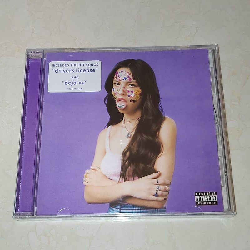 Olivia Olivia Rodrigo SOUR CD 2021 Album Solo hoàn toàn mới đầu tiên 8-10-18