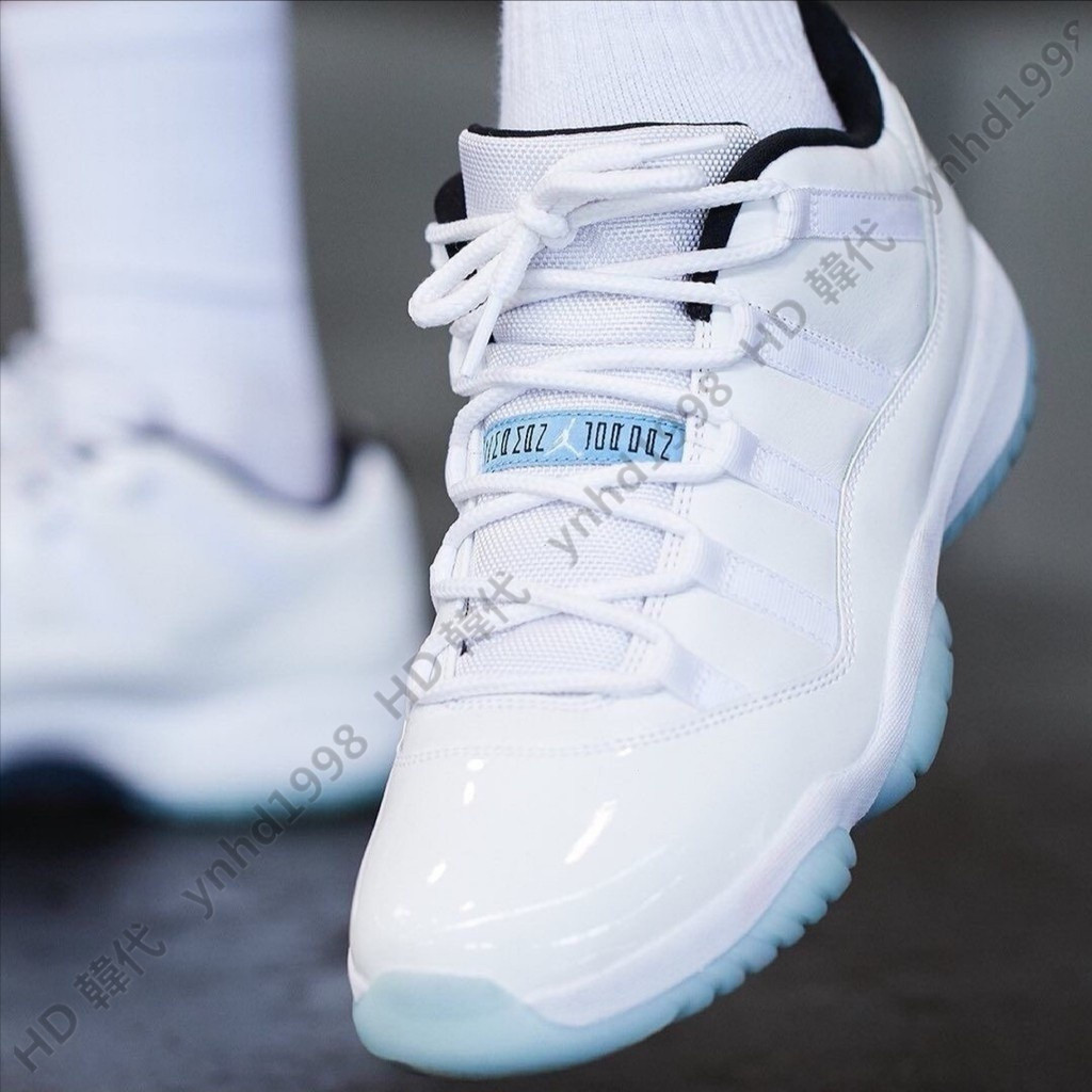 Giày nam Air Jordan 11 Bóng rổ nữ Trapezer thế hệ thứ 11 Low-Cut AJ 11 Đen Đỏ Kang Buckle Giày thể t