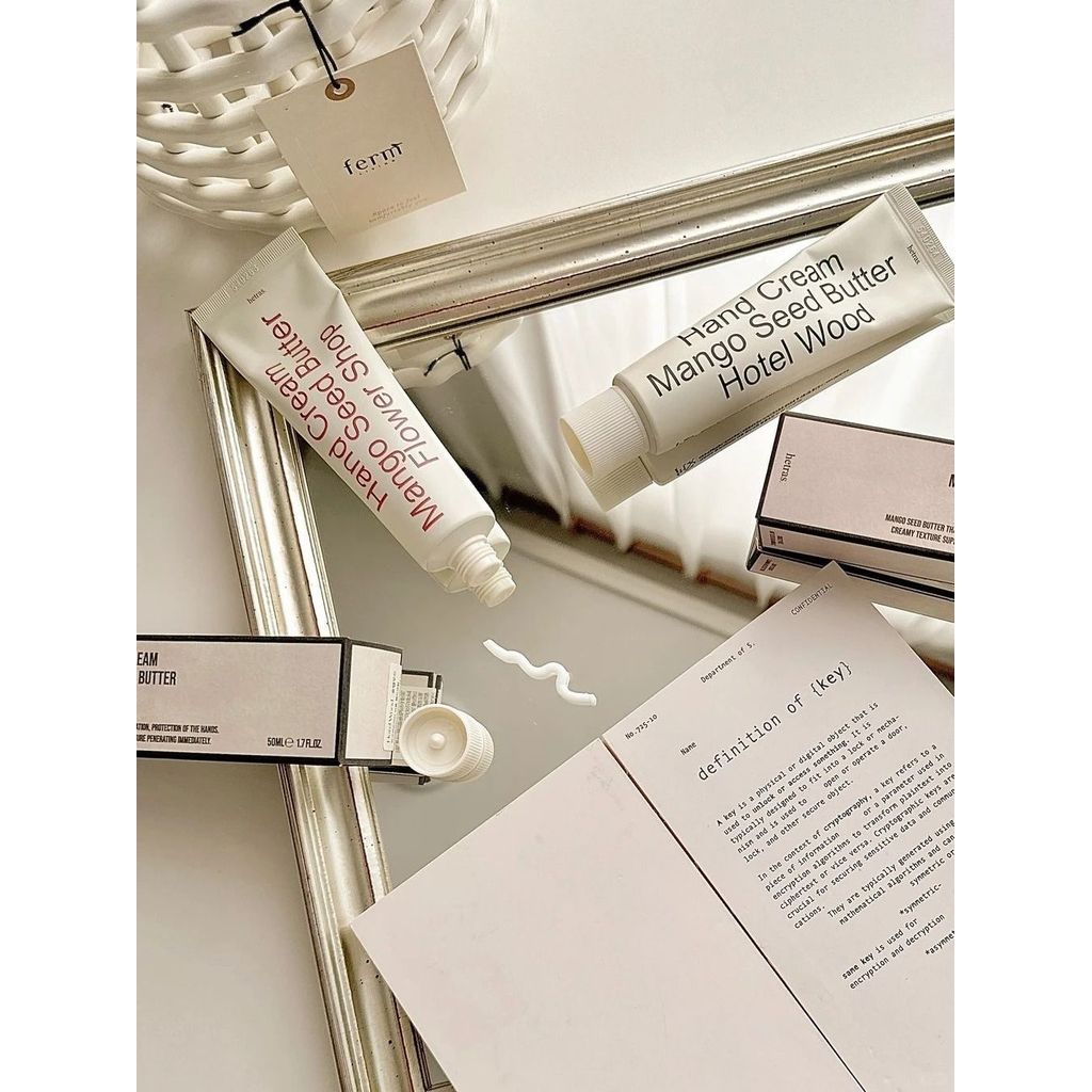Hetras Hetras Hetras Fragrance Hand Cream 50ml Dưỡng Ẩm Sửa Chữa Gỗ Hương Thơm Hoa Hình Hương Hoa Cú